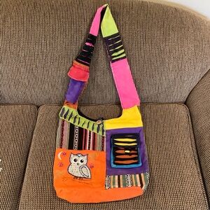 Crossbody Hobo Bag, comfort with lots of room! Free keychain